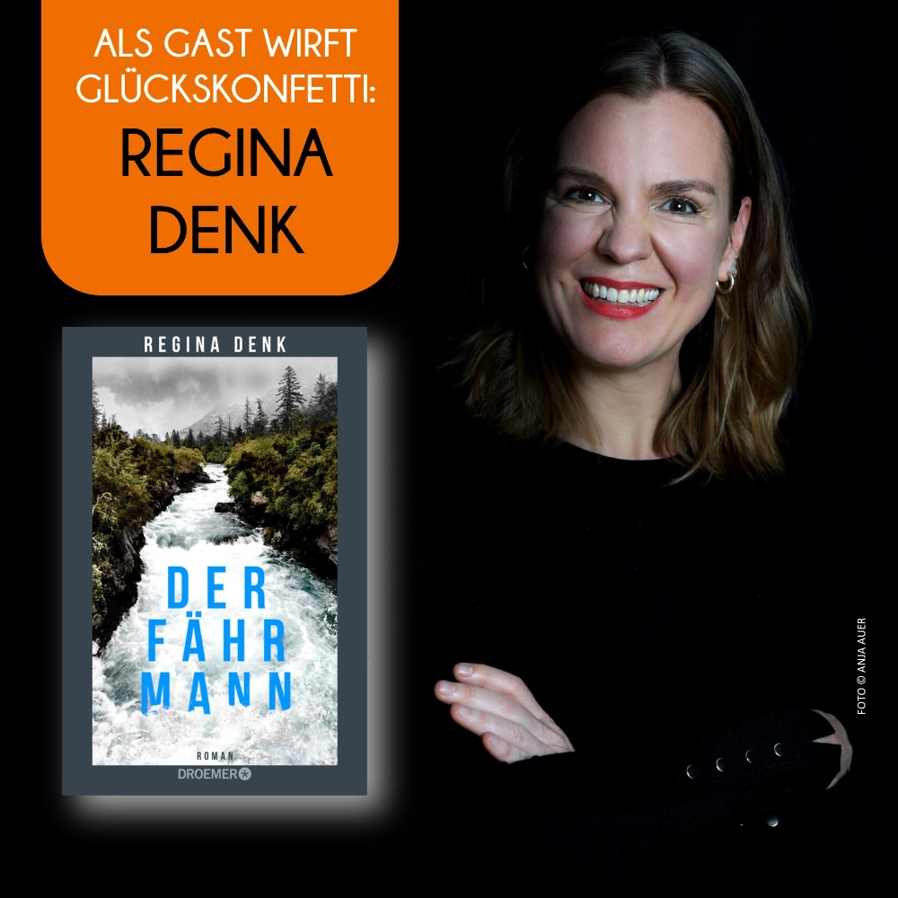 Das Foto zeigt rechts die Autorin Regina Denk und links daneben den Umschlag ihres neuen Romans DER FÄHRMANN.