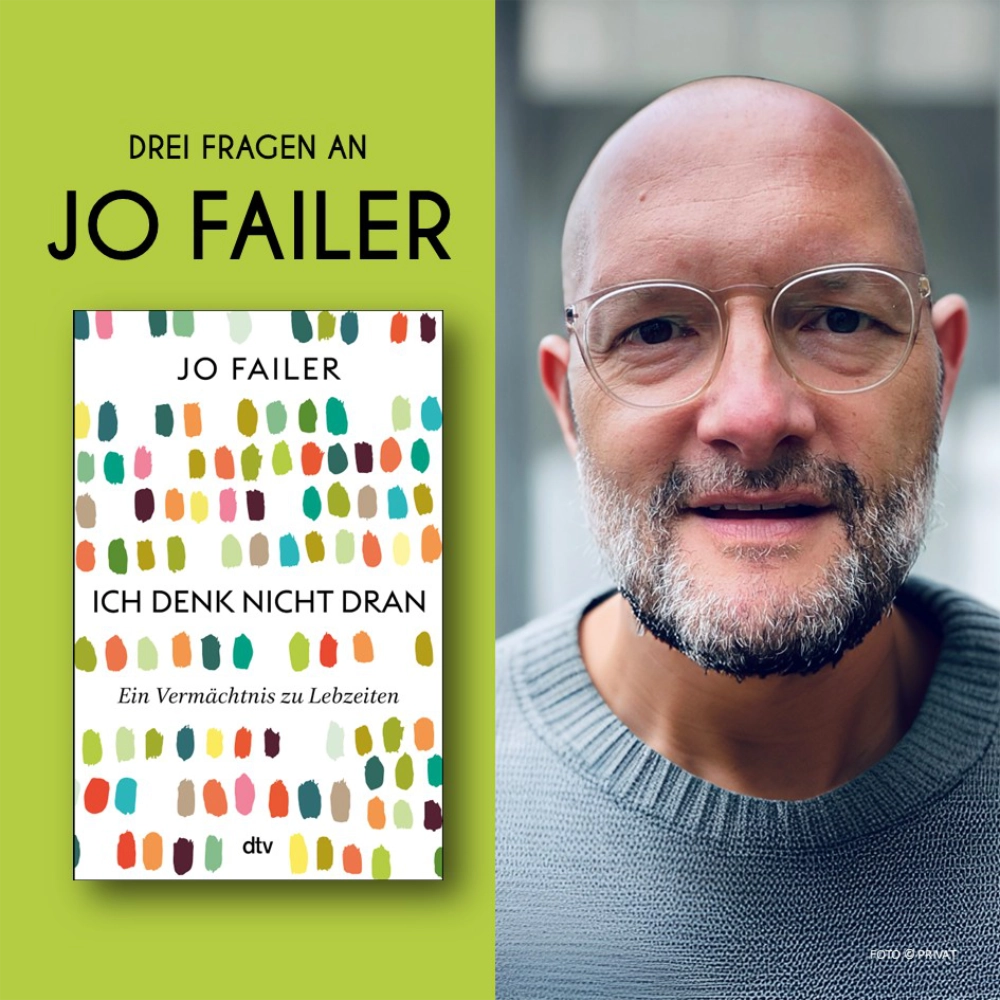 „ICH LEBE BEIDES, DIE FALLHÖHE UND DEN WITZ.“