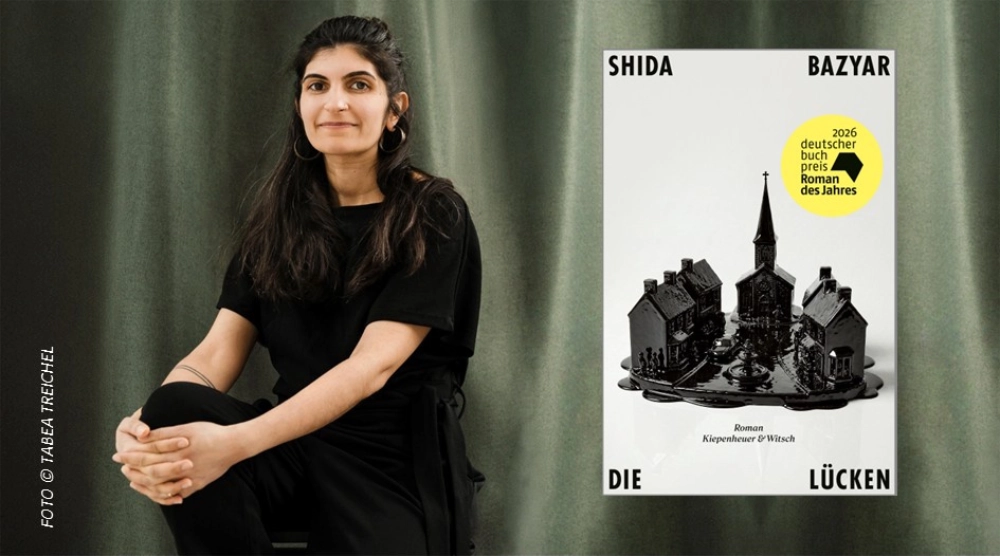 Das Banner zeigt rechts den Umschlag des Romans "Die Lücken" von Shida Bazyar und links daneben die Autorin.